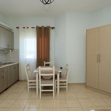Michelle Apartments Ksamil Dış mekan fotoğraf