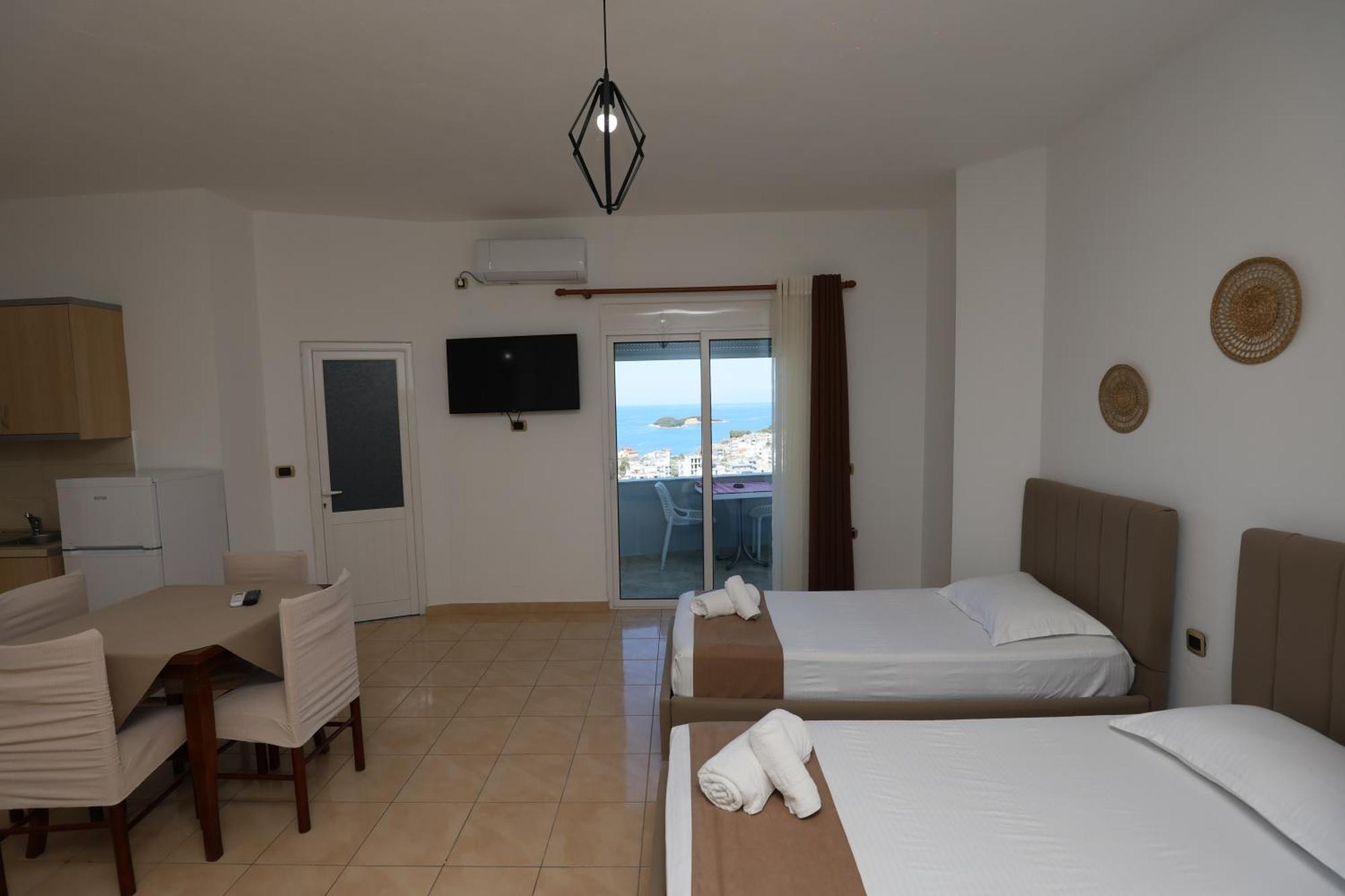 Michelle Apartments Ksamil Dış mekan fotoğraf