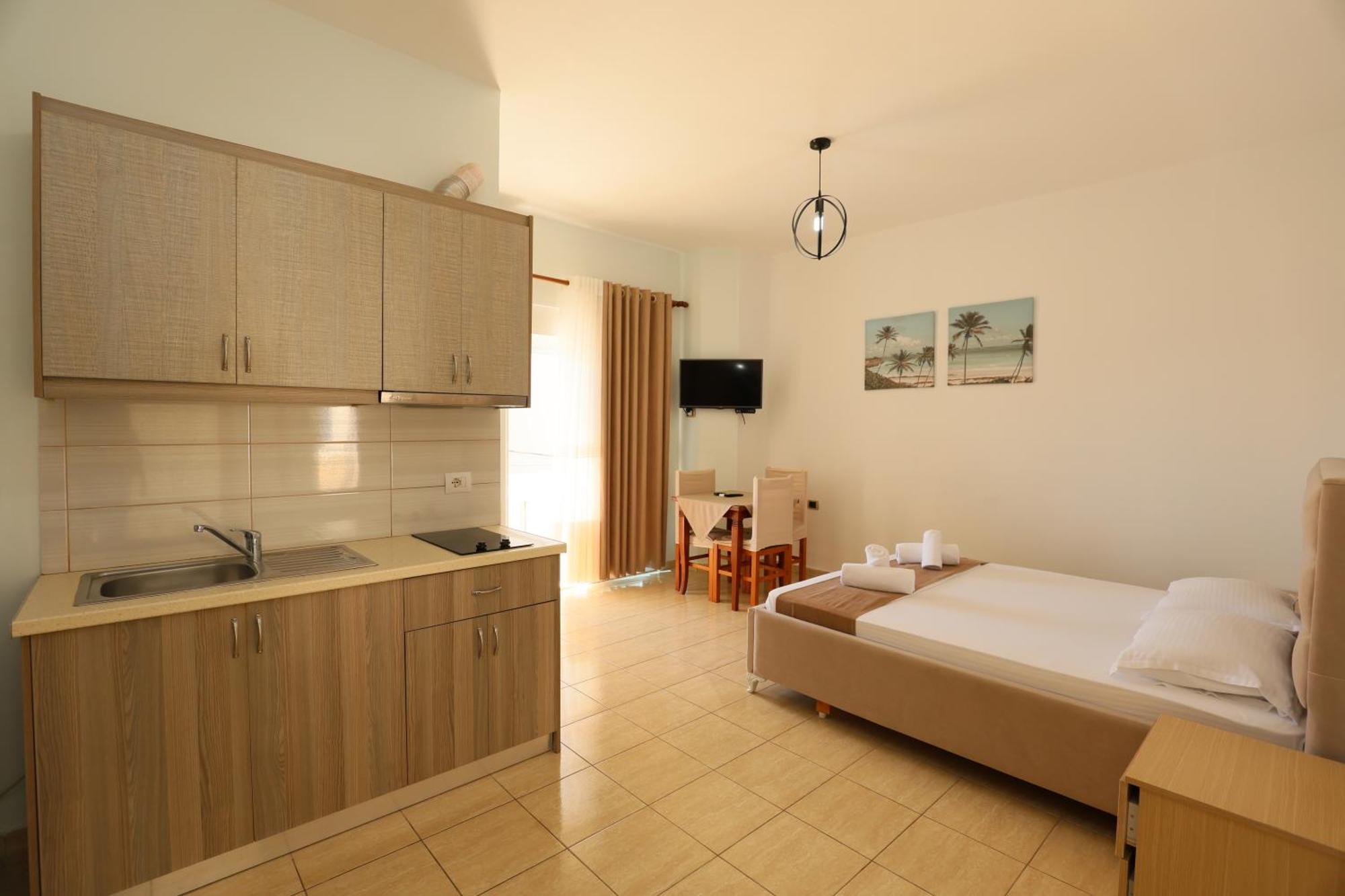 Michelle Apartments Ksamil Dış mekan fotoğraf
